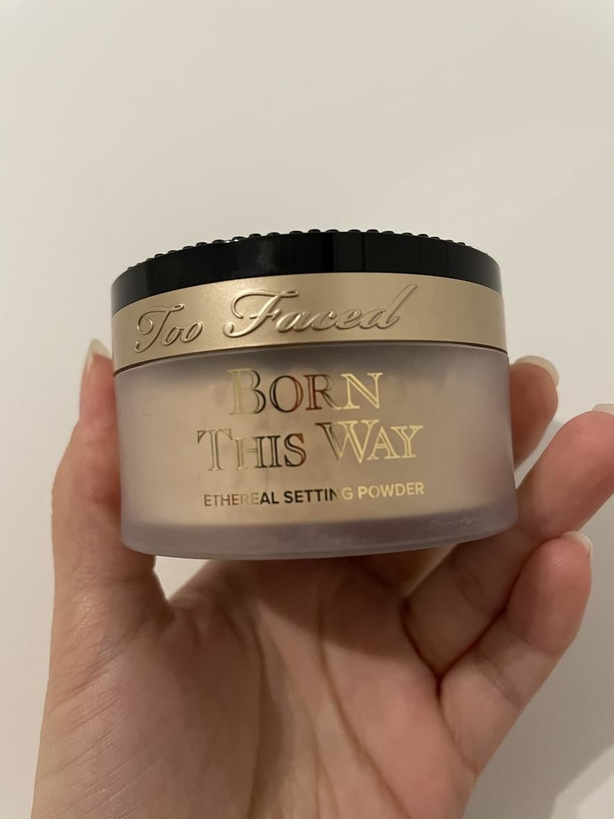 BORN THIS WAY SETTING POWDER