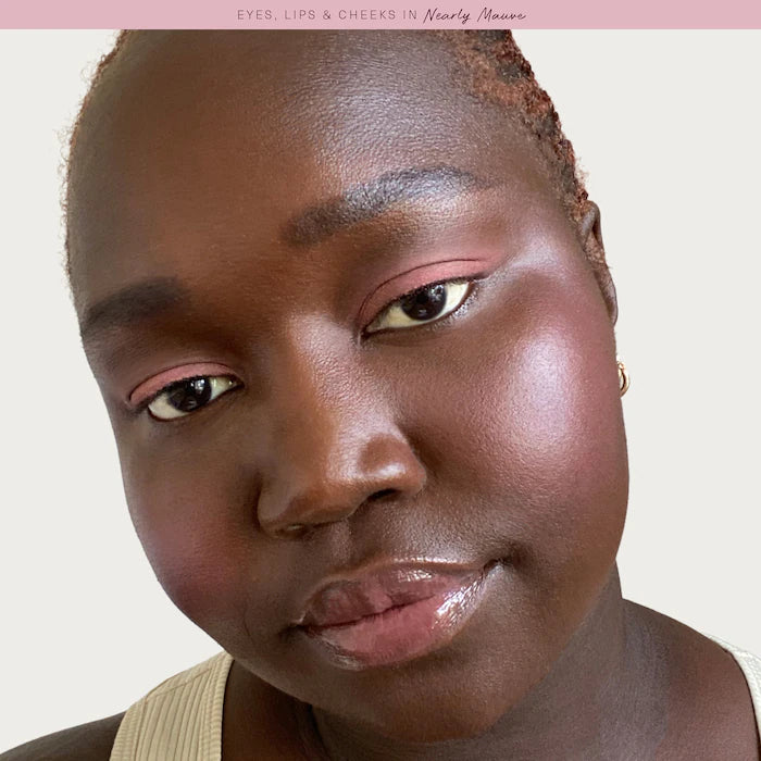 Glossy Lip Balm Nearly Mauve