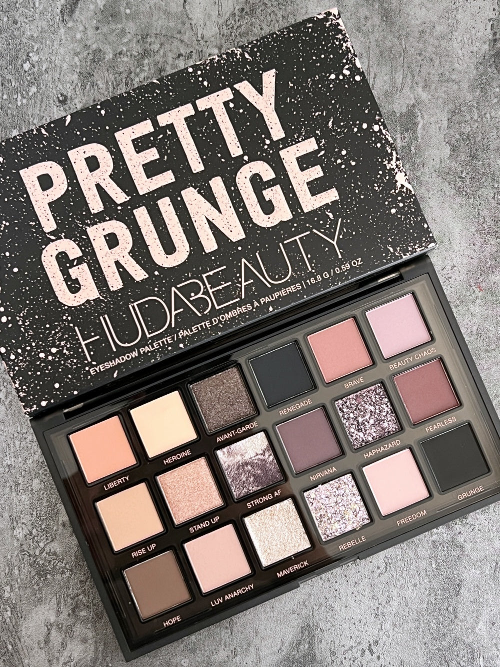 Pretty Grunge Eyeshadow Palette