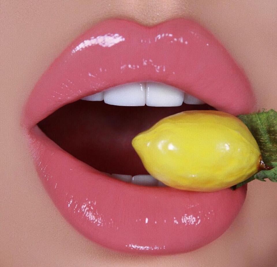 Lip Gloss StrawBerry Lemonade